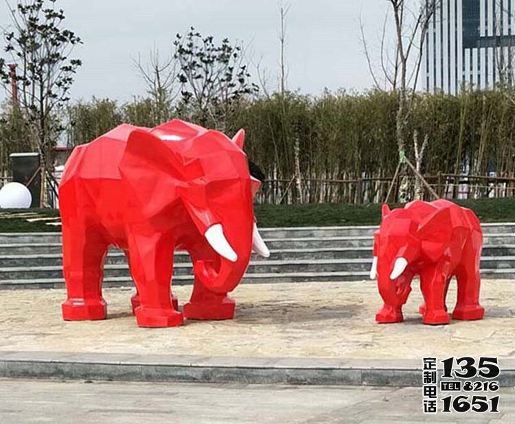 公園景區大象玻璃鋼彩繪紅色幾何大象雕塑